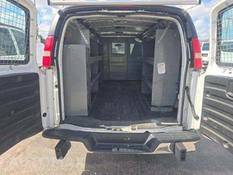 2018 Chevrolet Express 2500 Cargo Van 1WT 135.0" WB - miniatura 14