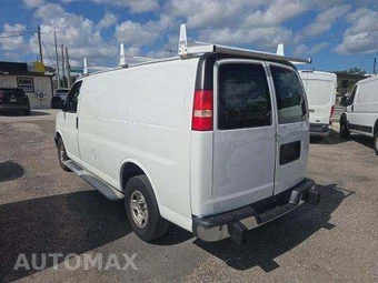 2018 Chevrolet Express 2500 Cargo Van 1WT 135.0" WB - miniatura 2
