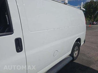 2018 Chevrolet Express 2500 Cargo Van 1WT 135.0" WB - miniatura 27