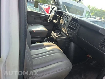 2018 Chevrolet Express 2500 Cargo Van 1WT 135.0" WB – miniatura 26