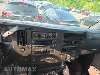 2018 Chevrolet Express 2500 Cargo Van 1WT 135.0" WB – miniatura 8