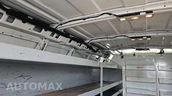 2018 Chevrolet Express 2500 Cargo Van 1WT 135.0" WB - miniatura 37