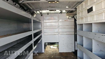 2018 Chevrolet Express 2500 Cargo Van 1WT 135.0" WB - miniatura 39