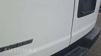 2018 Chevrolet Express 2500 Cargo Van 1WT 135.0" WB - miniatura 12