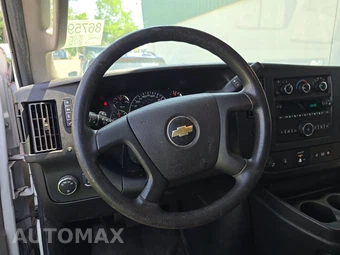 2018 Chevrolet Express 2500 Cargo Van 1WT 135.0" WB - miniatura 4