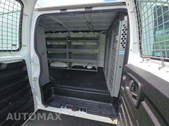 2018 Chevrolet Express 2500 Cargo Van 1WT 135.0" WB - miniatura 16