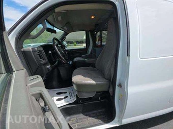 2018 Chevrolet Express 2500 Cargo Van 1WT 135.0" WB - miniatura 7