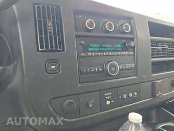2018 Chevrolet Express 2500 Cargo Van 1WT 135.0" WB – miniatura 10