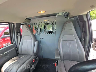 2018 Chevrolet Express 2500 Cargo Van 1WT 135.0" WB – miniatura 13