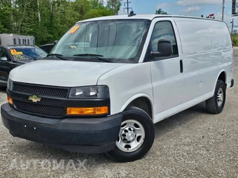 2018 Chevrolet Express 2500 Cargo Van 1WT 135.0" WB - miniatura 2
