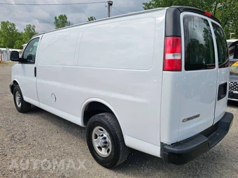 2018 Chevrolet Express 2500 Cargo Van 1WT 135.0" WB - miniatura 4