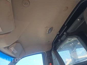 2018 Chevrolet Express 2500 Cargo Van 1WT 135.0" WB – miniatura 18