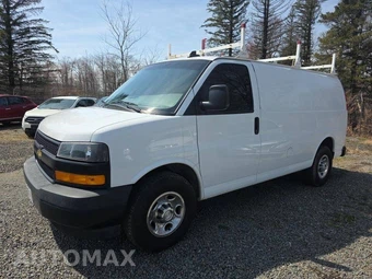 2018 Chevrolet Express 2500 Cargo Van 1WT 135.0" WB - miniatura 2