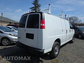2018 Chevrolet Express 2500 Cargo Van 1WT 135.0" WB - miniatura 4