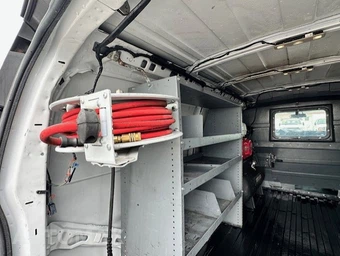 2018 Chevrolet Express 2500 Cargo Van 1WT 135.0" WB - miniatura 13