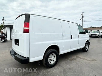 2018 Chevrolet Express 2500 Cargo Van 1WT 135.0" WB - miniatura 5