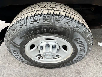 2018 Chevrolet Express 2500 Cargo Van 1WT 135.0" WB - miniatura 8