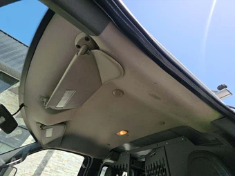 2018 Chevrolet Express 2500 Cargo Van 1WT 155.0" WB - miniatura 11