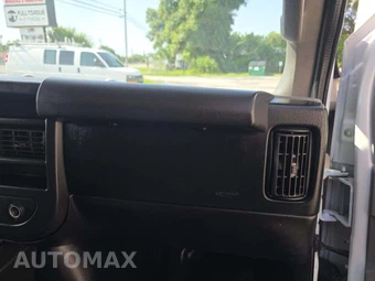 2018 Chevrolet Express 2500 Cargo Van 1WT 155.0" WB - miniatura 18