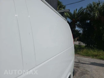 2018 Chevrolet Express 2500 Cargo Van 1WT 155.0" WB - miniatura 24