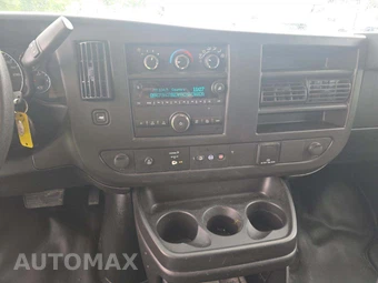 2018 Chevrolet Express 2500 Passenger Van LS 1LS 135.0" WB - miniatura 10
