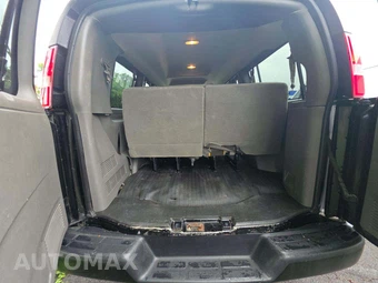 2018 Chevrolet Express 2500 Passenger Van LS 1LS 135.0" WB - miniatura 15