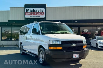 2018 Chevrolet Express 2500 Passenger Van LS 1LS 135.0" WB - miniatura 2