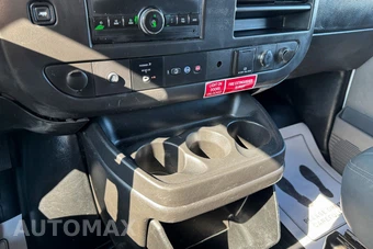 2018 Chevrolet Express 2500 Passenger Van LS 1LS 135.0" WB - miniatura 24