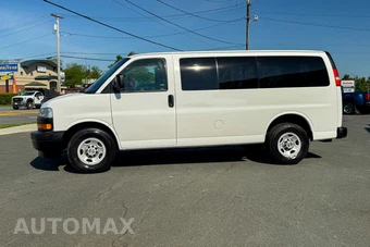 2018 Chevrolet Express 2500 Passenger Van LS 1LS 135.0" WB - miniatura 7