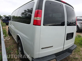 2018 Chevrolet Express 2500 Passenger Van LT 1LT 135.0" WB - miniatura 6