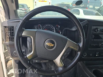 2018 Chevrolet Express 2500 Passenger Van LT 1LT 135.0" WB - miniatura 10
