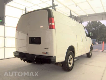 2018 Chevrolet Express 3500 Cargo Van 1WT 135.0" WB - miniatura 4