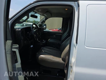 2018 Chevrolet Express 3500 Cargo Van 1WT 135.0" WB - miniatura 7