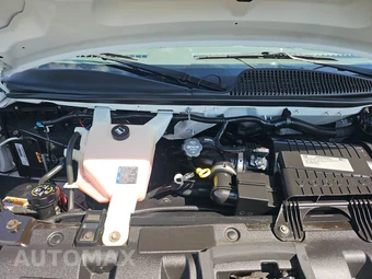 2018 Chevrolet Express 3500 Cargo Van 1WT 155.0" WB – miniatura 14