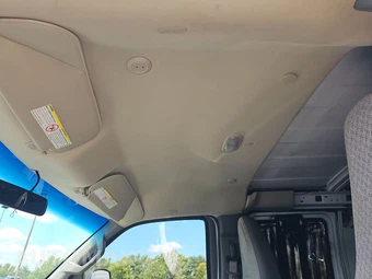 2018 Chevrolet Express 3500 Cargo Van 1WT 155.0" WB – miniatura 17