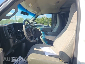 2018 Chevrolet Express 3500 Cargo Van 1WT 155.0" WB – miniatura 7