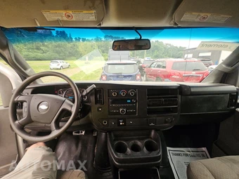 2018 Chevrolet Express 3500 Cutaway 1WT - miniatura 11