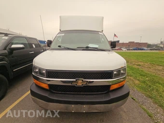 2018 Chevrolet Express 3500 Cutaway 1WT - miniatura 2