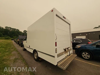 2018 Chevrolet Express 3500 Cutaway 1WT - miniatura 6
