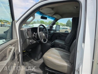 2018 Chevrolet Express 3500 Cutaway 1WT - miniatura 7