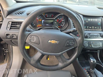 2018 Chevrolet Impala LS 1FL – miniatura 10