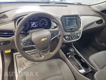 2018 Chevrolet Malibu LS 1FL - miniatura 11
