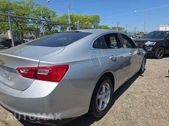 2018 Chevrolet Malibu LS 1LS – miniatura 3