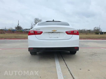 2018 Chevrolet Malibu LS 1LS – miniatura 4