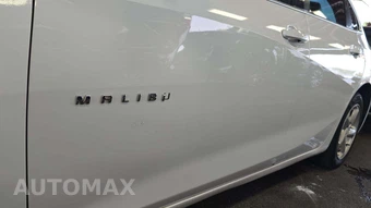 2018 Chevrolet Malibu LS 1LS – miniatura 30