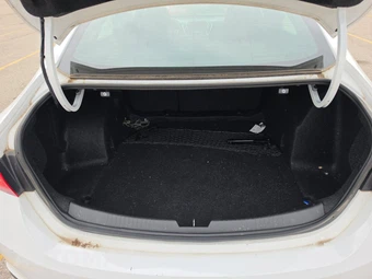 2018 Chevrolet Malibu LS 1LS – miniatura 16