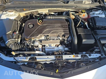 2018 Chevrolet Malibu LS 1LS – miniatura 15