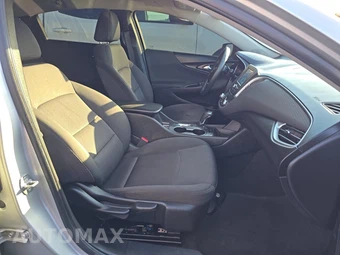2018 Chevrolet Malibu LS 1LS – miniatura 8