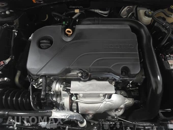 2018 Chevrolet Malibu LS 1LS – miniatura 15