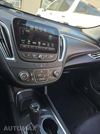 2018 Chevrolet Malibu LT 1LT - miniatura 10